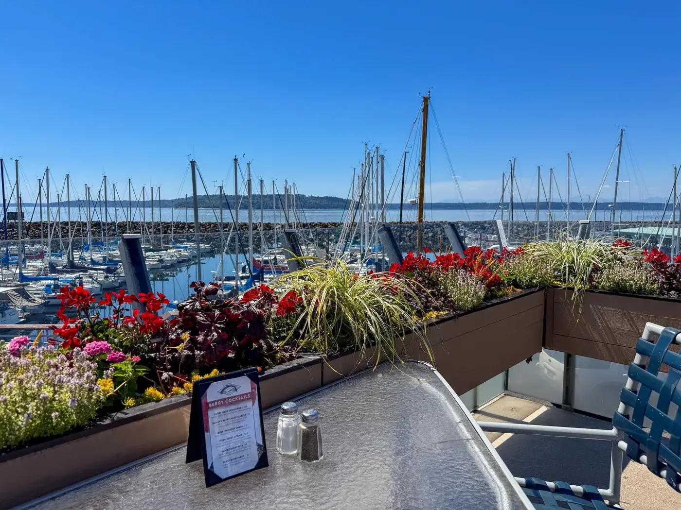 The dining room at Anthony’s HomePort